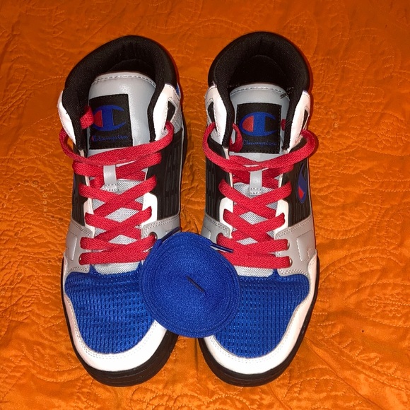 BLUE AND RED CHAMPION - Picture 5 of 7